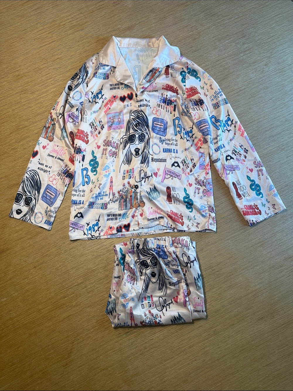 Taylor Swift Eras Tour Inspired Satin Pajama Set XL Button Down Pants